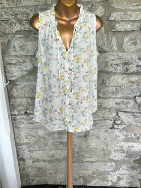 LOFT Sleeveless mixed media top